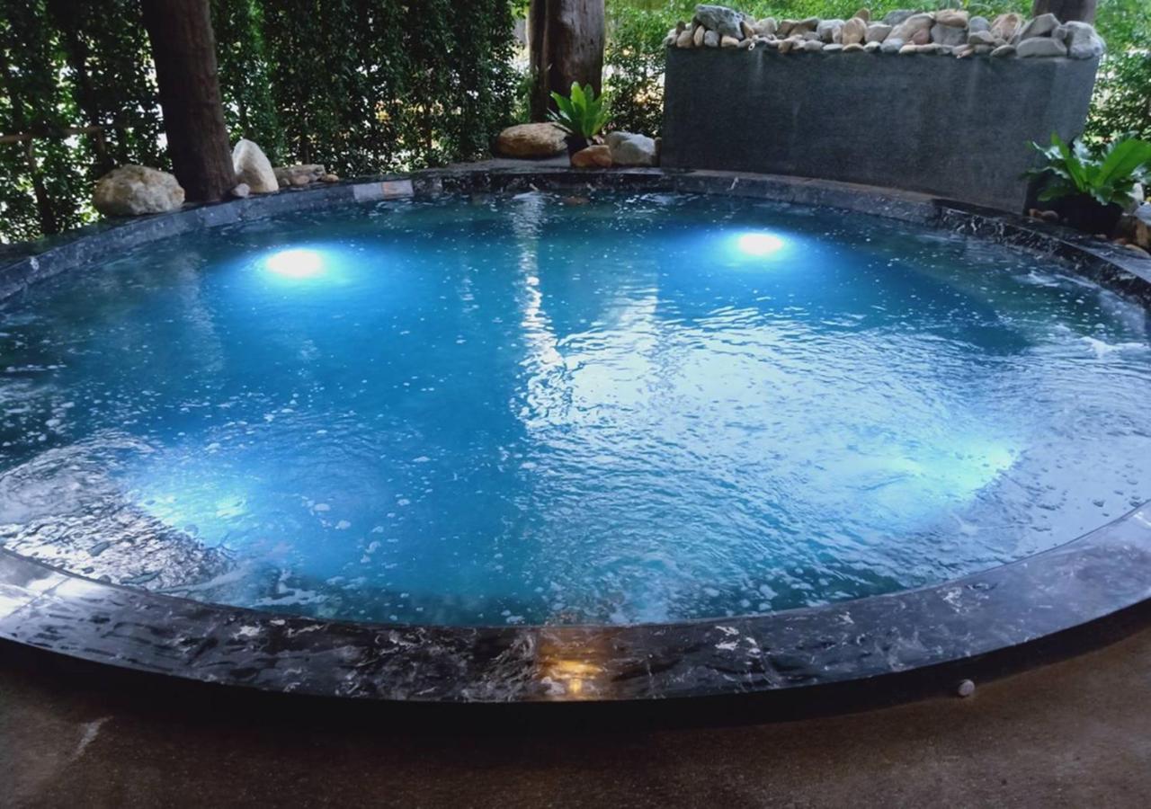 Aurora Resort Chiangdao Chiang Dao Exteriör bild